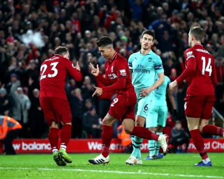 Ливърпул разкъса Арсенал на Анфийлд ВИДЕО