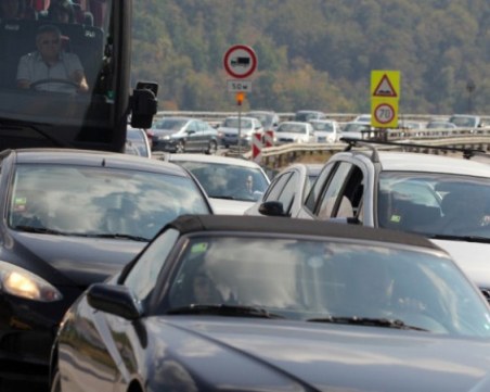 Спряха ремонтите по магистралите заради голямото пътуване