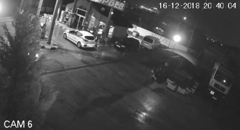 Полицай нападна служител на бензиностанция във Велинград