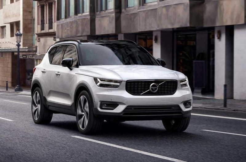 Volvo започва да дава новите си коли срещу абонамент, загърбва продажбите