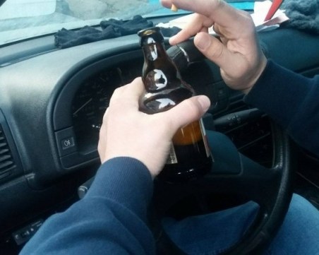 Хванаха трима здраво почерпени шофьори в Пловдив и областта