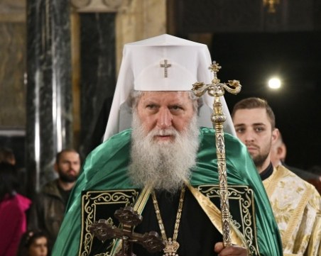 Патриарх Неофит: Навлизаме в Новата година с нова надежда за възход и мир