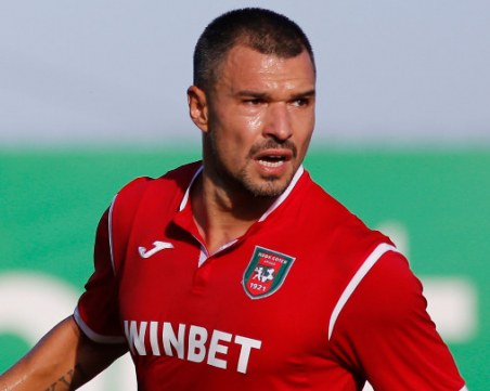 Валери Божинов напусна Ботев Враца след 7 гола в 11 мача