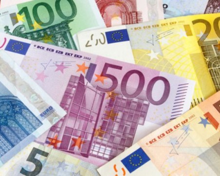 Еврото навърши 20 години