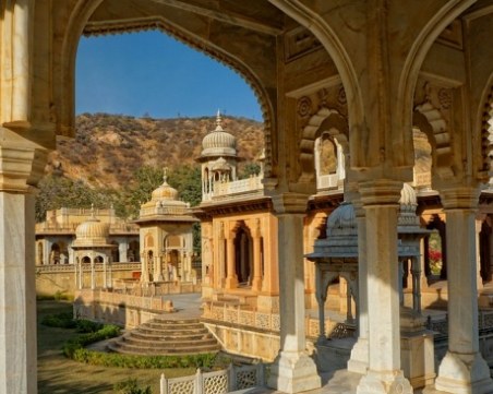 Оскверняване? Две жени в менструална възраст нарушиха вековна забрана