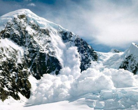 Четирима скиори са в неизвестност след падането на лавина в Северна Норвегия