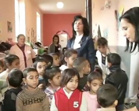 Хора от България и света се отзоваха и помогнаха на бедни деца от Плевенско