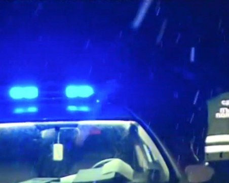 Мъж загина, след като колата му изхвърча от пътя и падна в пропаст край София