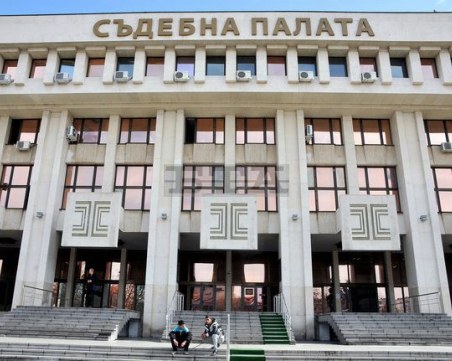 Биячът на охранител в съда: Виновен съм, че ударих момчето! Съжалявам