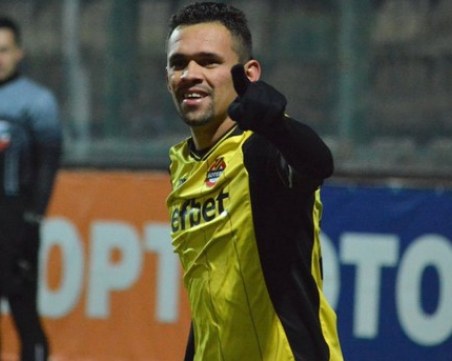 Любимец на агитката в Ботев пред трансфер в Кипър