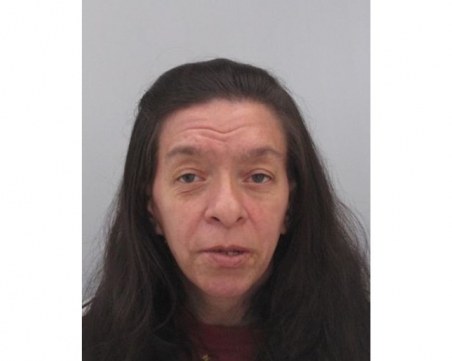 Полицията издирва 44-годишна психично болна жена