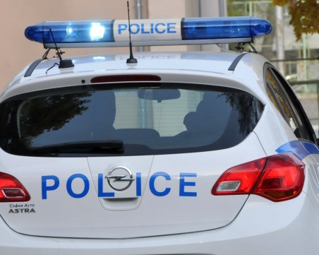 Мъж се простреля в къщата си във Варна