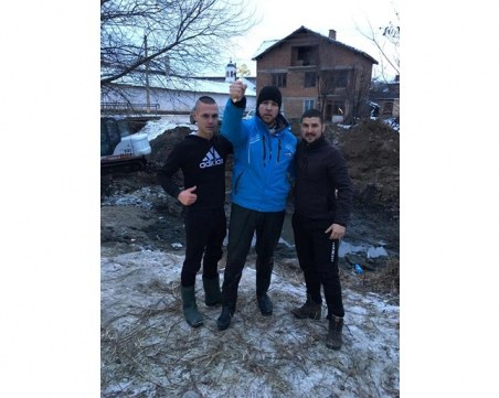 29-годишен откри изчезналия в реката на Костандово богоявленски кръст