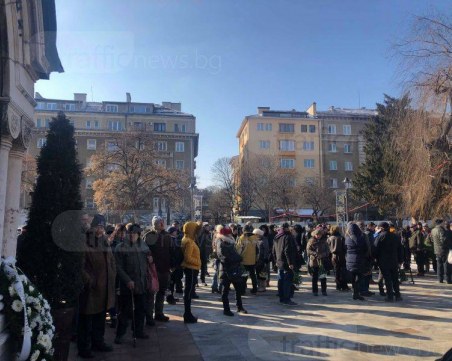 Актьорската гилдия изпрати Ласкин със сълзи, аплодисменти и спомени ВИДЕО