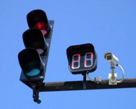 Монтират камери на възлови кръстовища в Пазарджик