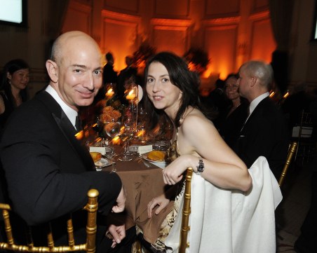 Джеф Безос се развежда