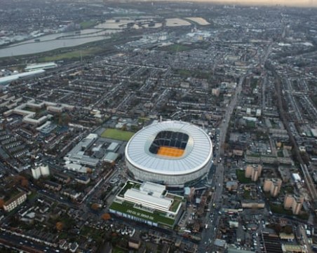 Тотнъм като Ботев – закъса го с новия стадион