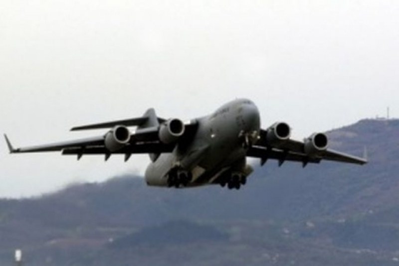 Военен самолет изчезна над Франция