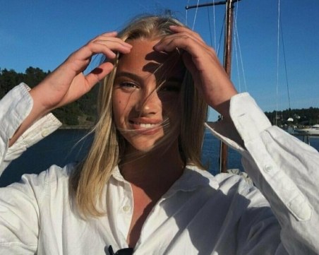 Малката тайна на норвежка красавица СНИМКИ и ВИДЕО