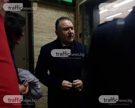 Осъдиха кмета на Карлово за присвояване на 27 бона СНИМКИ