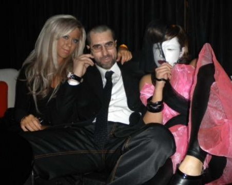 Скандалният Пеньо Мангъров отново е в ареста! И отново за изнасилване