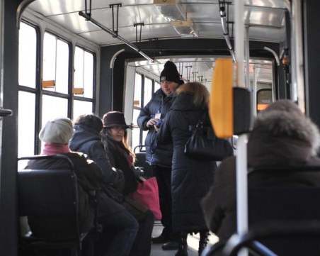 Студенти от Варна сравниха цените на картите за градски транспорт с тези в Пловдив - ето резултата