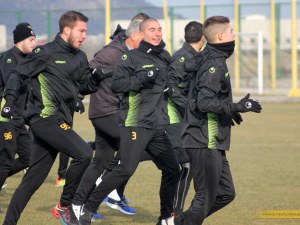Ботев започна първия си лагер