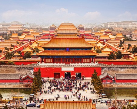 Китайската полиция разпитва потребители на Туитър