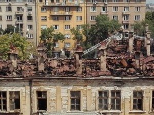 Покрив за 130 бона спасява Царските конюшни ВИДЕО