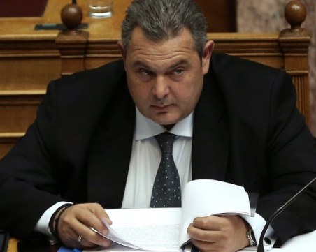 Оставки в гръцкото правителство след смяната на името на Македония