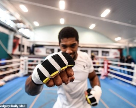 Обявяват противника на Джошуа до 10 дни, няма да е Уайлдър