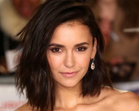 Обявиха Нина Добрев за една от най-зле облечените звезди СНИМКИ