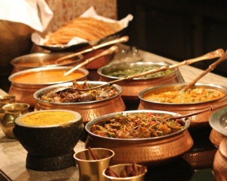 Ресторант в Дубай глобява клиентите, ако не си изяждат всичко