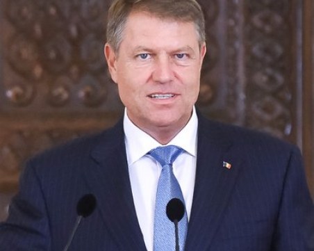 Румънски депутат подаде оставка заради нацистка шега към президента