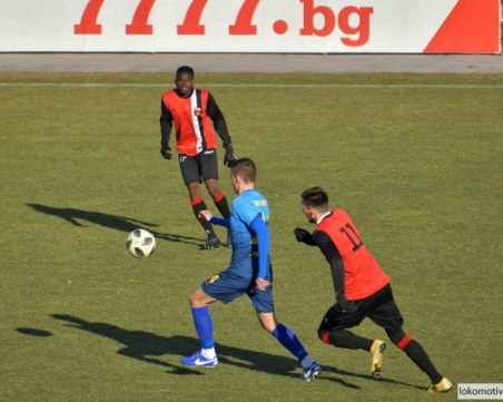 Локо би Марица в първата си контрола