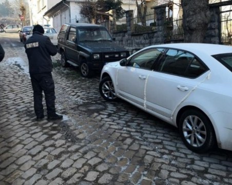 Отмъщение: “запечатаха“ кола в Шумен