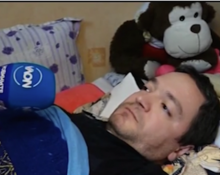Самотен баща се бори с тежко заболяване! 3-годишното му момиченце има нужда от него ВИДЕО