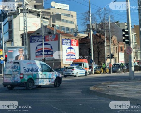 Жена е в болница след катастрофата на Сточна гара СНИМКА