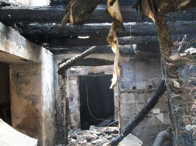 Изгоря една от ромските къщи във Войводиново