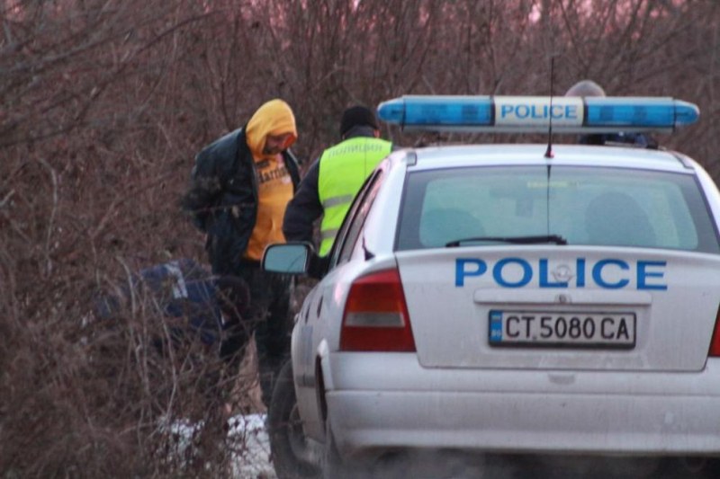 20 полицаи издирват избягалия пътник, след 200-километровата гонка СНИМКА