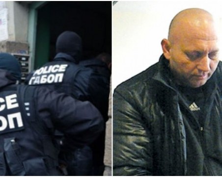 Мащабна полицейска акция! Разбиха канал за трафик на хероин