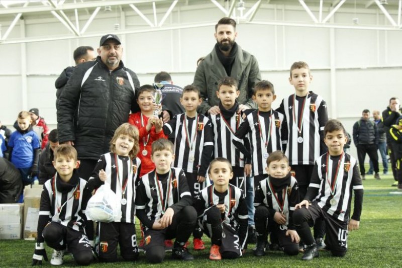 28 отбора от най-силните школи играха в иновативния детски турнир в Пловдив СНИМКИ