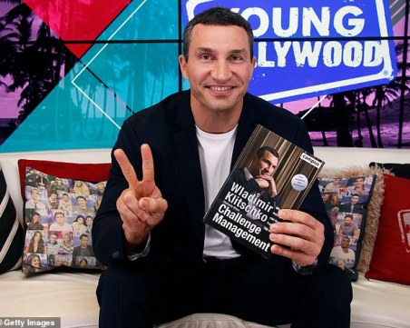 Кличко готви сензационна сделка, стяга мачове с Фюри и Джошуа