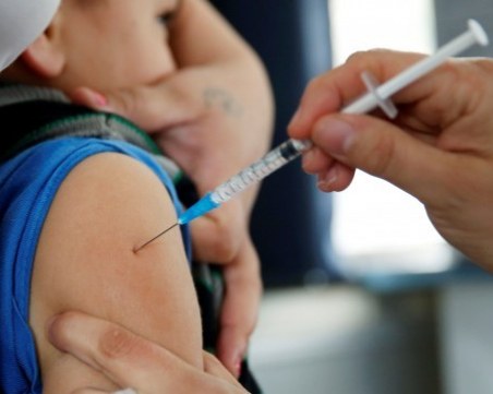 Учат бъдещи стоматолози, че ваксината против морбили причинява аутизъм