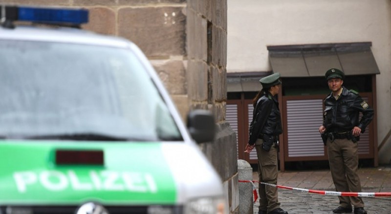 Мъж с нож взе заложник в германска психиатрия