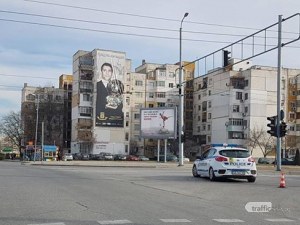 Кола отнесе 80-годишна пешеходка в Тракия, жената е в болница СНИМКИ