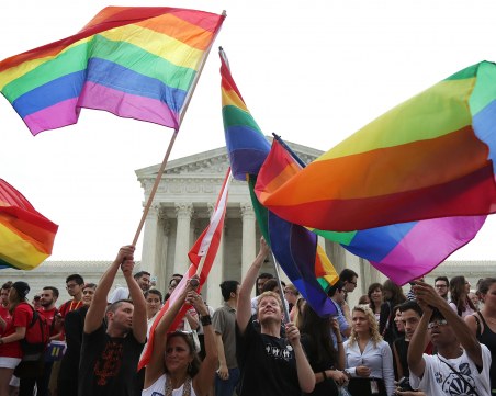 Обява търси 