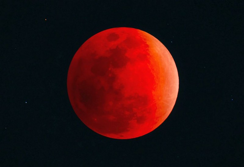 “Кървава луна“ ще гледаме утре сутринта