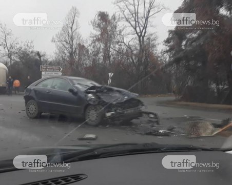 Катастрофа запуши пътя за София ВИДЕО