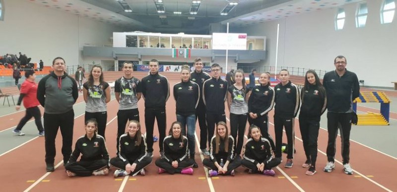 Младите атлети на Локомотив направиха фурор на държавното СНИМКИ